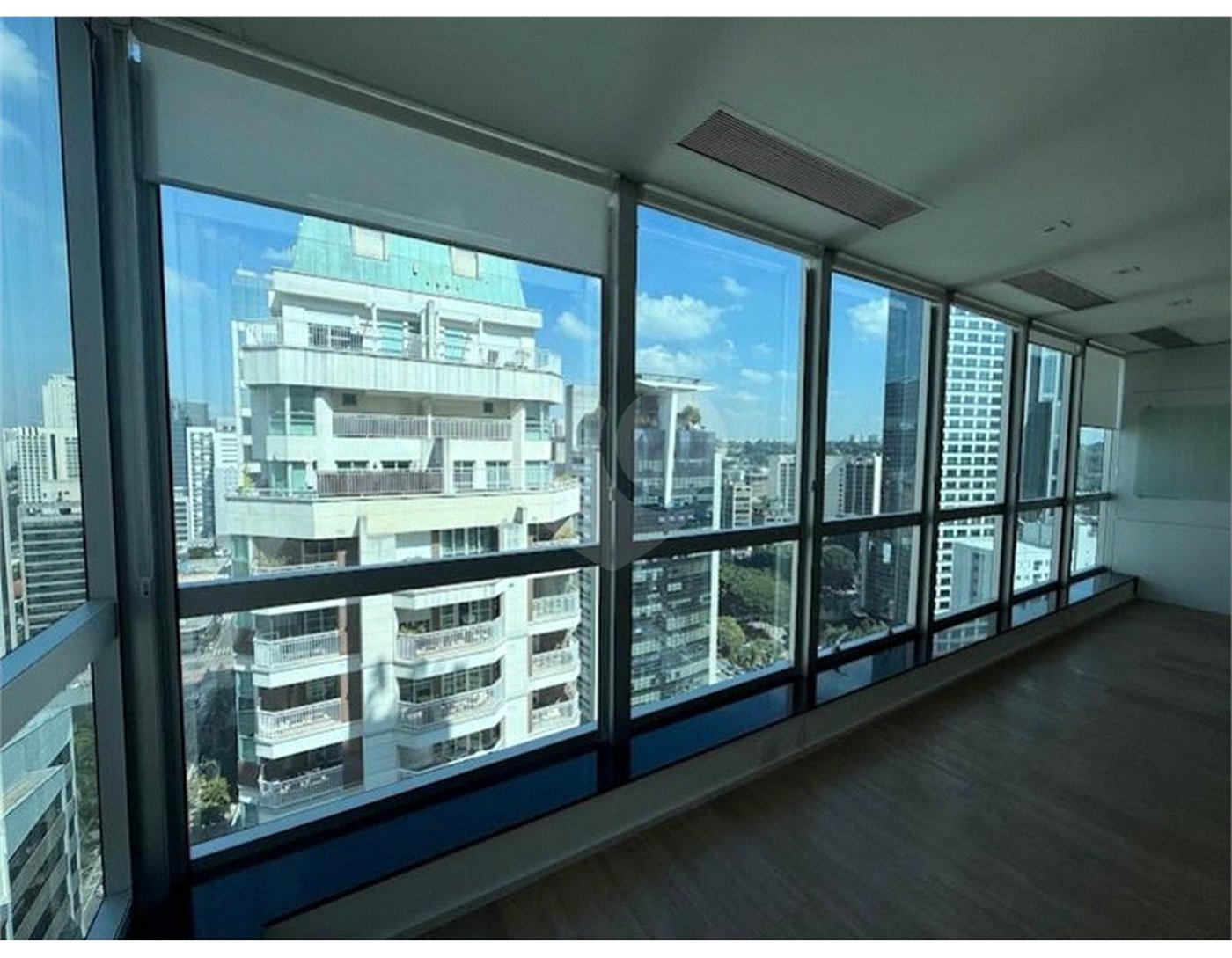Sala à venda ou para alugar em Vila Olímpia, São Paulo, SP