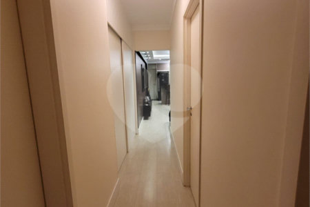Apartamento à venda com 3 quartos, sendo 1 suíte,  em Vila Suissa, Mogi das Cruzes, SP