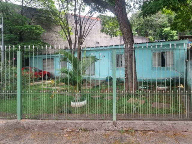 Casa Térrea à venda com 3 quartos em Imirim, São Paulo, SP