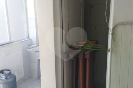 Apartamento à venda com 2 quartos em Vila Romana, São Paulo, SP