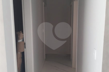 Apartamento à venda com 3 quartos, sendo 1 suíte, em Vila Domingues, Votorantim, SP
