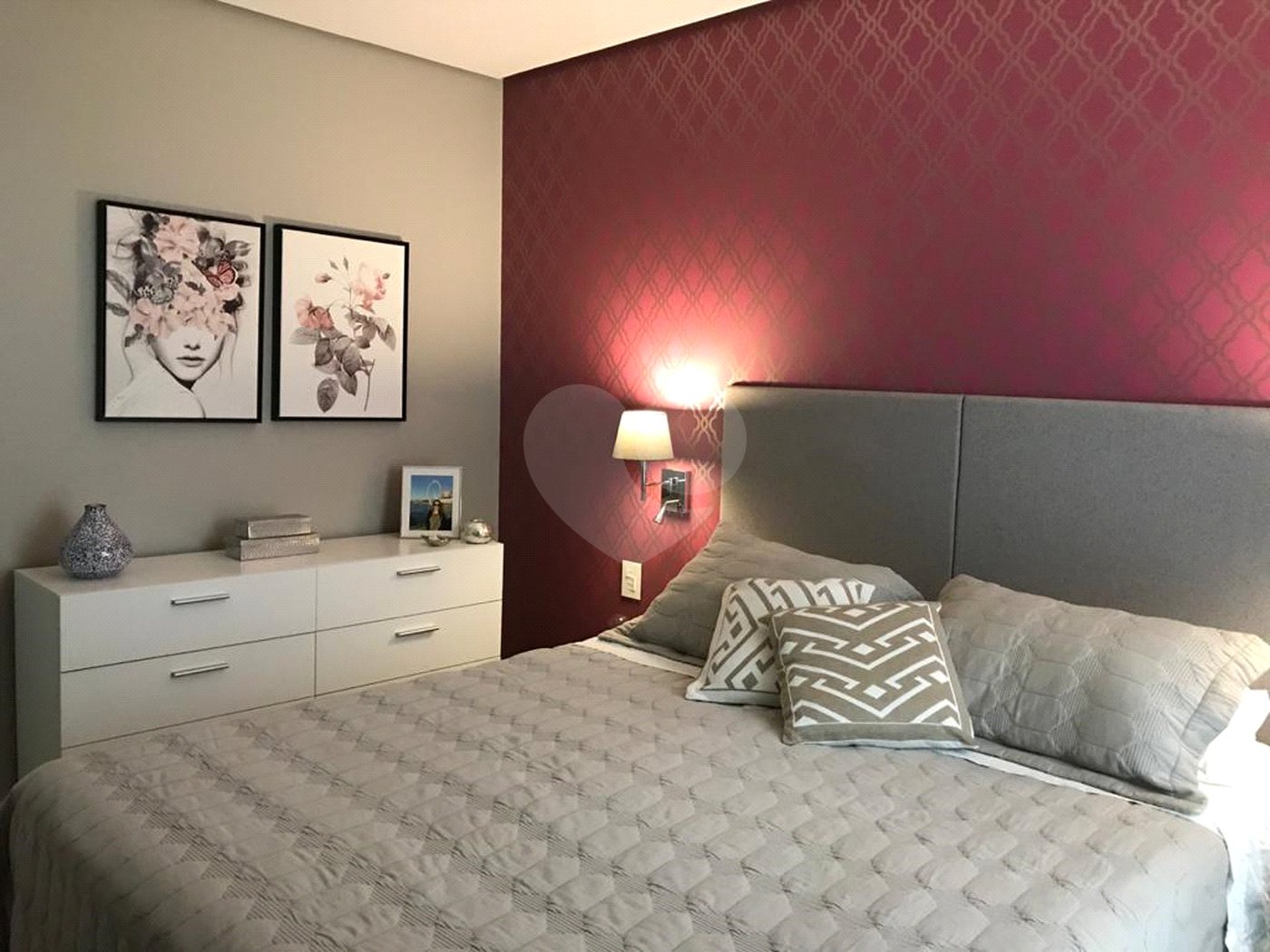 Apartamento à venda com 3 quartos, sendo 1 suíte,  em Jardim Ampliação, São Paulo, SP