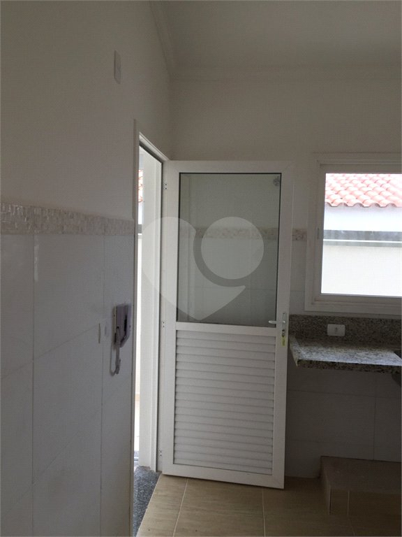 Casa à venda com 3 quartos, sendo 1 suíte,  no condomínio Marf Iii- Fase III, Bom Jesus dos Perdões - SP