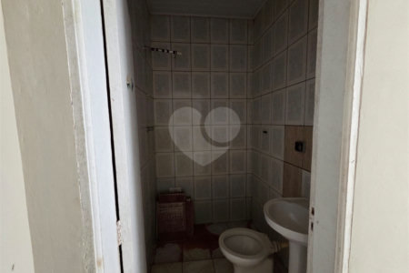 Casa à venda com 3 quartos, sendo 1 suíte, em Vila José Salem, Itapetininga, SP