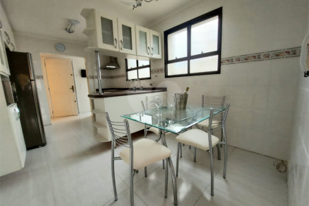 Apartamento à venda com 3 quartos, sendo 1 suíte, em Sumaré, São Paulo, SP