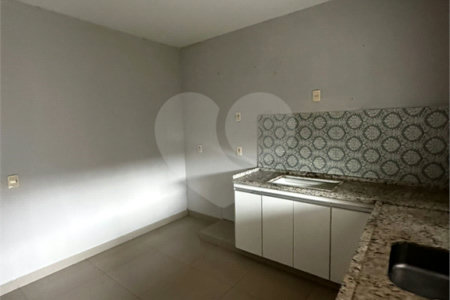 Casa à venda com 2 quartos em Jardim Ibirapuera, Ponta Porã, MS