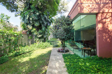 Casa Térrea à venda com 5 suítes em Alto da Boa Vista, São Paulo, SP