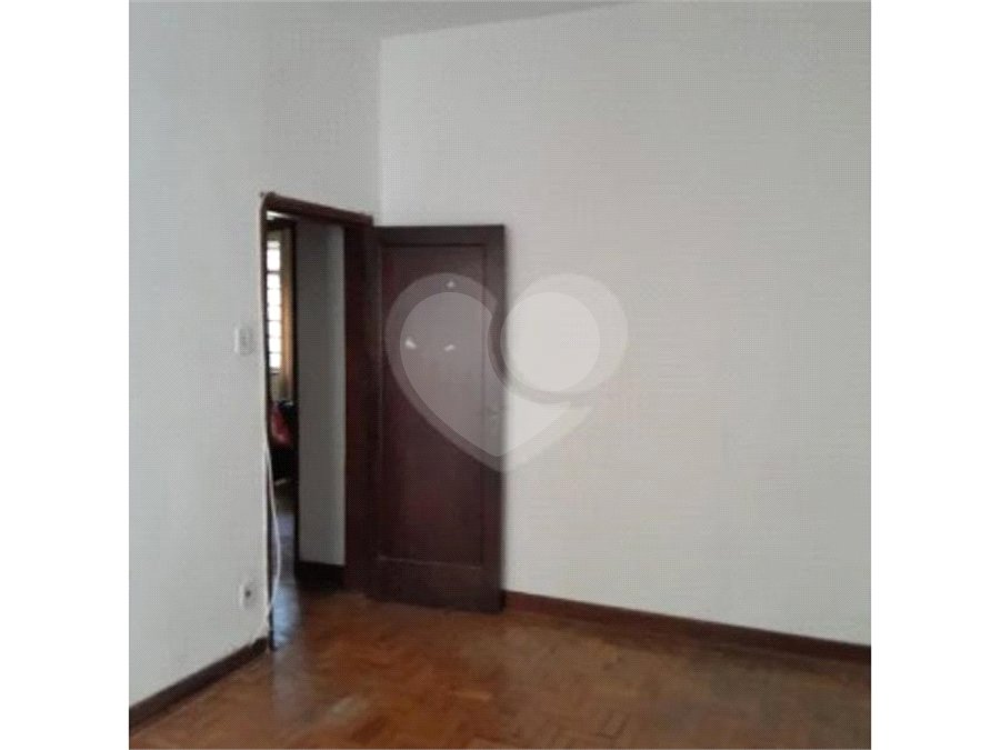 Apartamento à venda com 2 quartos em Guaiaúna, São Paulo, SP