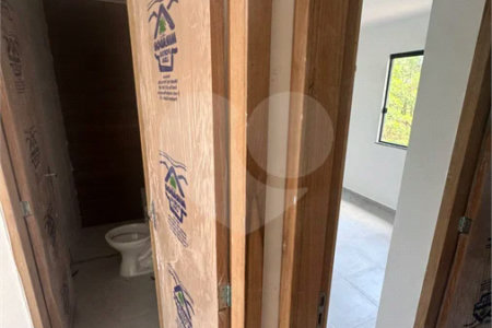 Casa à venda com 4 quartos, sendo 2 suítes, em Campo Grande, Rio de Janeiro, RJ
