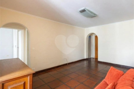 Apartamento à venda com 3 quartos em Moema, São Paulo, SP