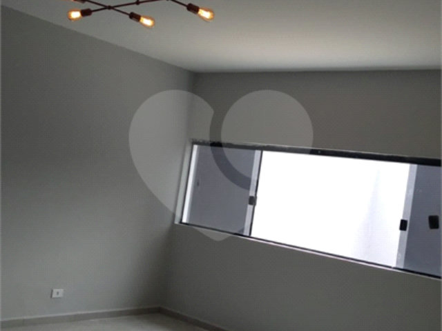 Casa à venda com 5 quartos, sendo 2 suítes,  em Vila Prudente, São Paulo, SP