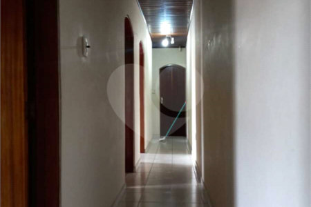 Casa à venda com 4 quartos, sendo 1 suíte, em Parque Jataí, Votorantim, SP
