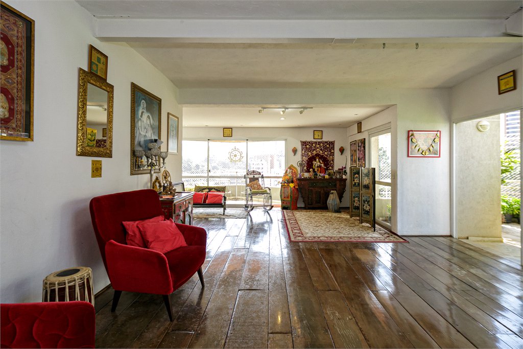 Apartamento à venda com 3 suítes em Morumbi, São Paulo, SP