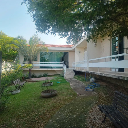 Casa Térrea à venda com 4 quartos, sendo 1 suíte, em Vila Trujillo, Sorocaba, SP