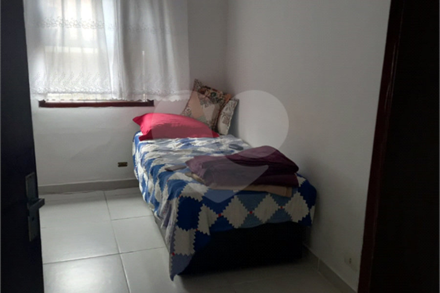 Casa Térrea à venda com 3 quartos, sendo 1 suíte, em Parada Inglesa, São Paulo, SP