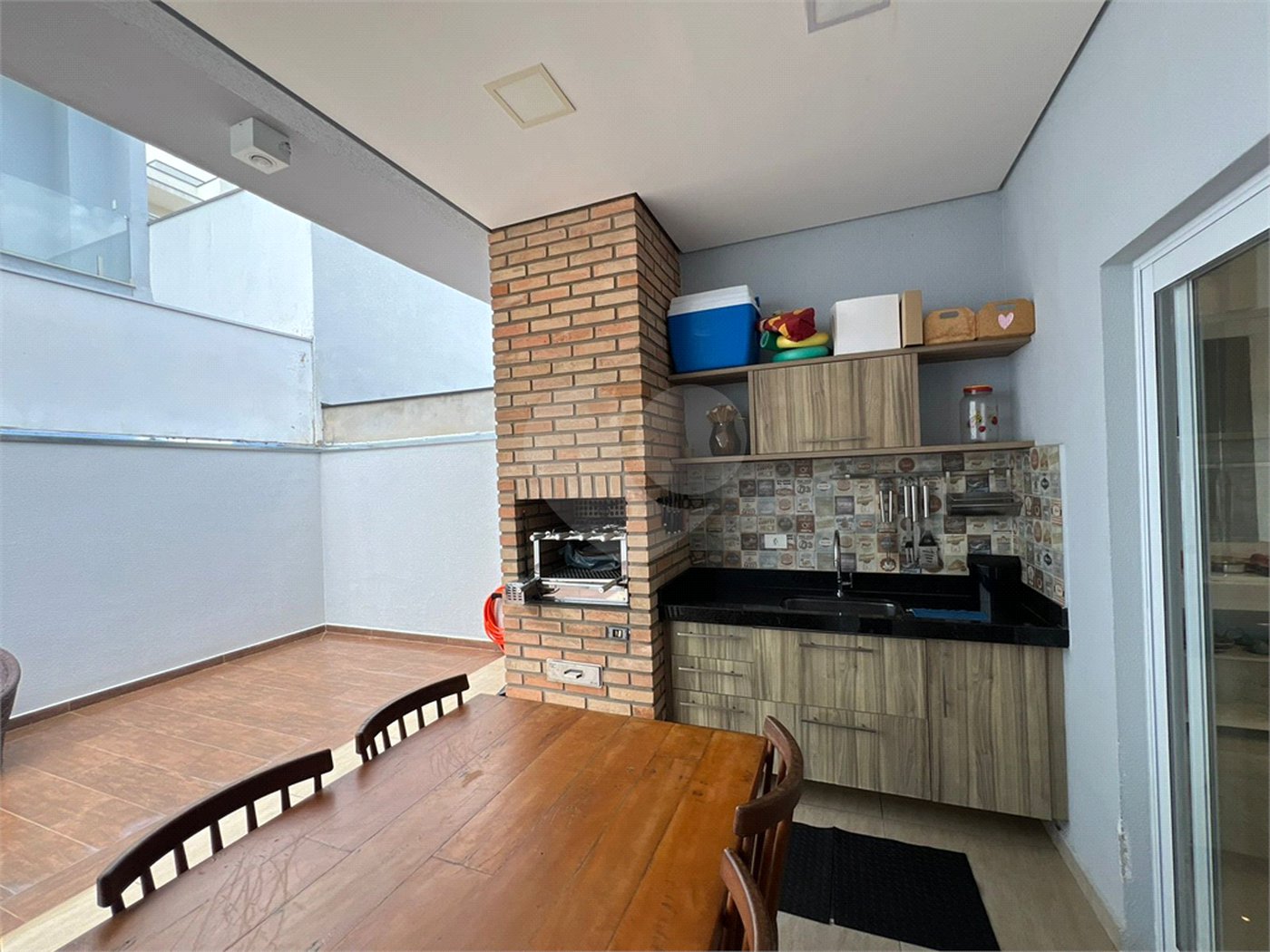 Casa à venda com 3 quartos, sendo 1 suíte,  no condomínio Golden Park Residence, Sorocaba - SP