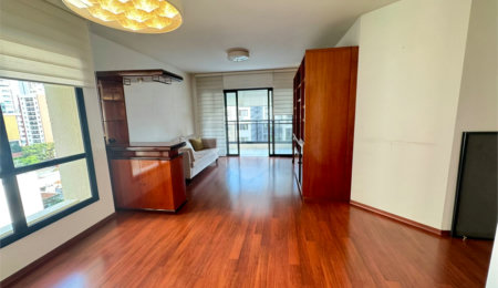 Apartamento à venda com 4 quartos, sendo 2 suítes,  em Pinheiros, São Paulo, SP