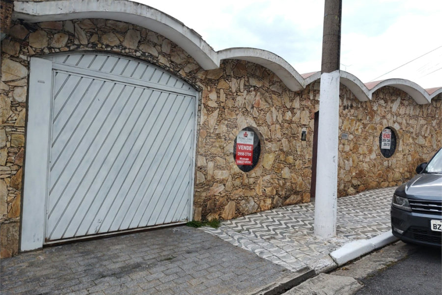 Casa Térrea à venda com 6 quartos, sendo 4 suítes, em Cangaíba, São Paulo, SP