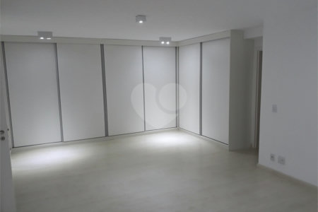 Apartamento para alugar com 4 suítes em Chácara Flora, São Paulo, SP