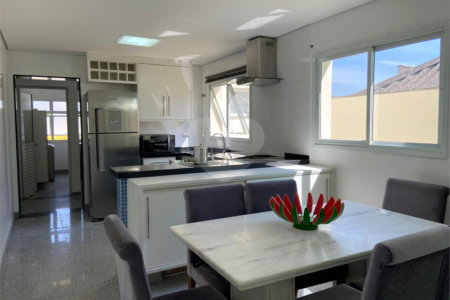 Casa para alugar com 3 quartos, sendo 2 suítes, em Vila Carrão, São Paulo, SP