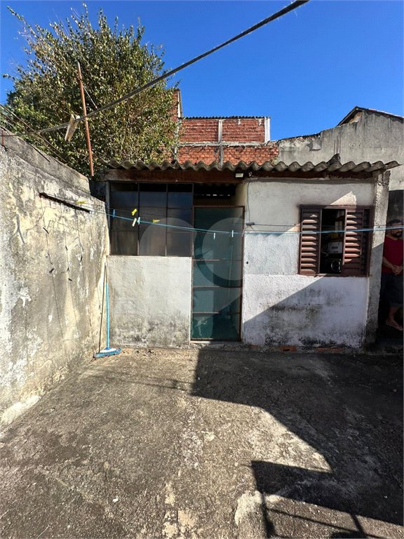 Casa à venda com 2 quartos em Vila Campo Grande, São Paulo, SP