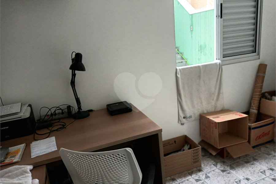 Sobrado à venda com 3 quartos, sendo 1 suíte,  em Parque Peruche, São Paulo, SP