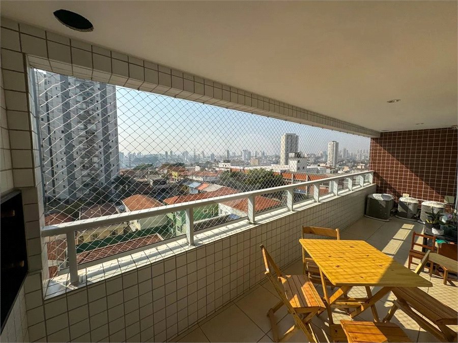 Apartamento à venda com 3 suítes em Vila Dom Pedro I, São Paulo, SP