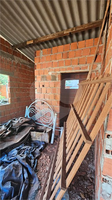 Casa à venda com 3 quartos, sendo 1 suíte, em Vila Áurea, Ponta Porã, MS