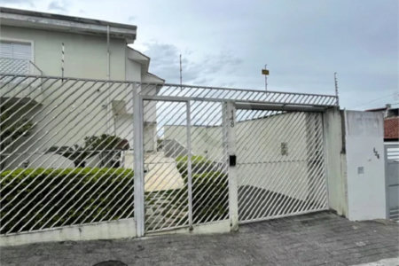 Casa à venda com 3 quartos, sendo 1 suíte, em Vila Aurora (zona Norte), São Paulo, SP