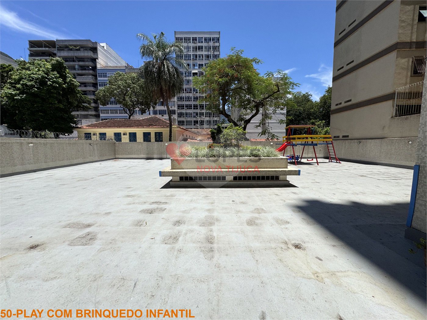 Apartamento à venda com 4 quartos, sendo 2 suítes,  em Tijuca, Rio de Janeiro, RJ