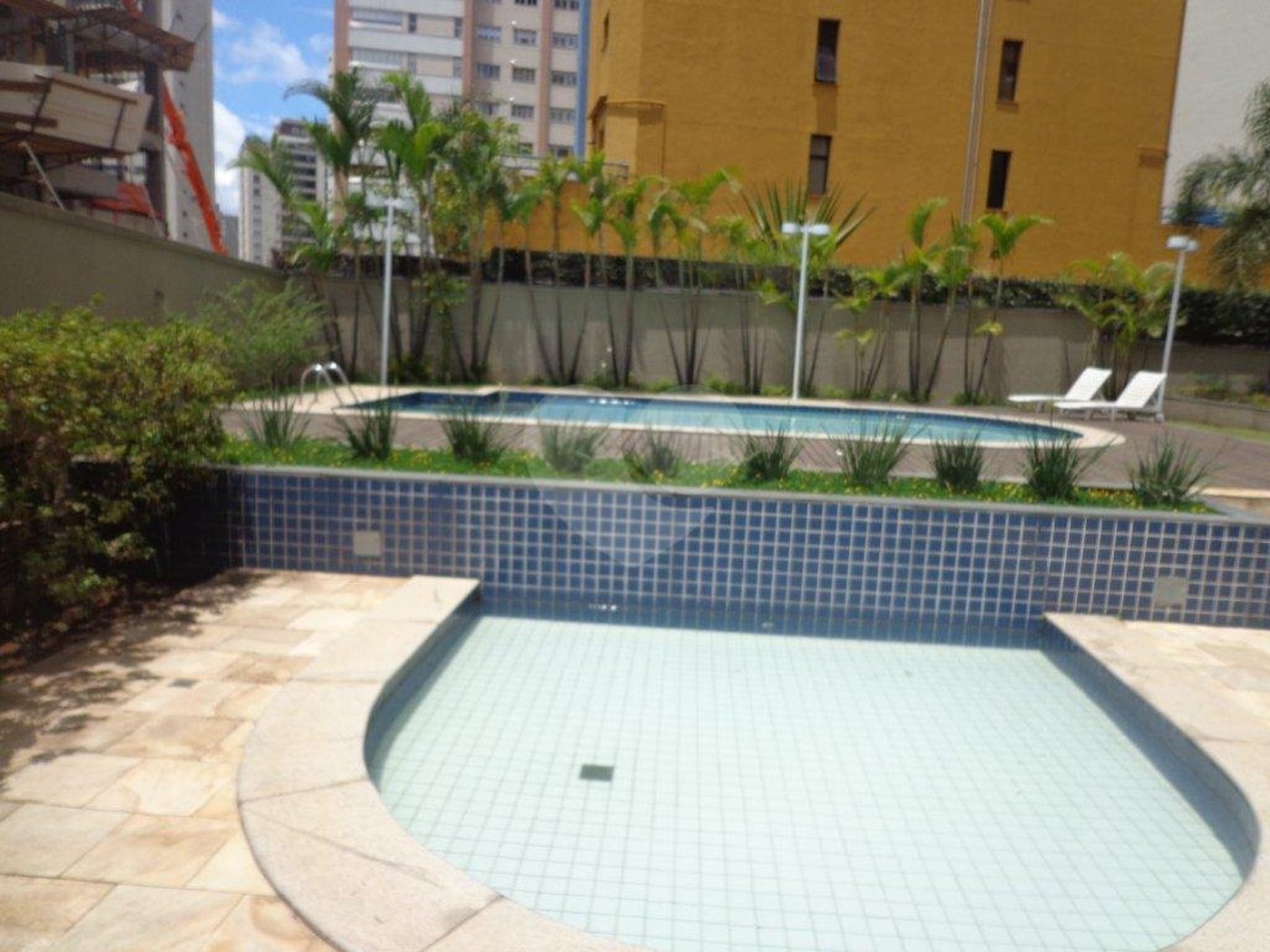 Apartamento à venda com 3 quartos, sendo 1 suíte, em Jardim Londrina, São Paulo, SP