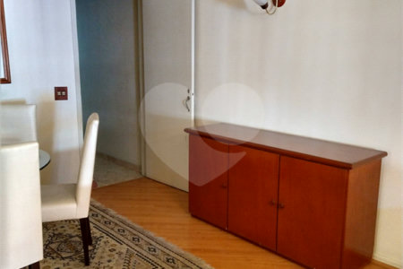 Casa à venda com 3 quartos, sendo 1 suíte, em Vila Madalena, São Paulo, SP