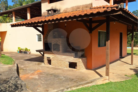 Chácara à venda ou para alugar com 3 quartos, sendo 1 suíte,  em Parque Residencial Itapeti, Mogi das Cruzes, SP