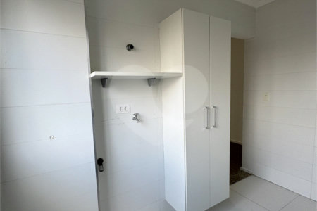 Apartamento à venda ou para alugar com 2 quartos, sendo 1 suíte, em Vila Assunção, Santo André, SP