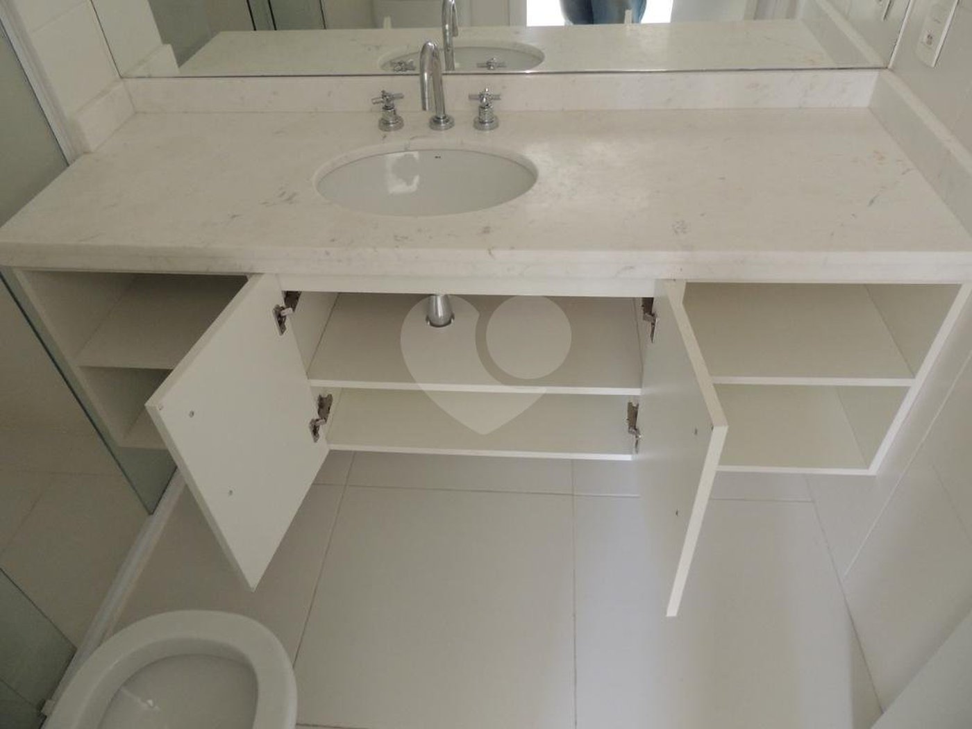 Apartamento à venda com 2 quartos, sendo 1 suíte, em Água Branca, São Paulo, SP