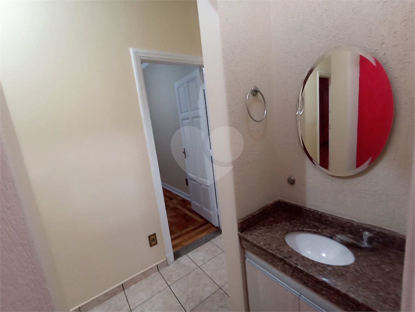 Casa à venda com 3 quartos, sendo 2 suítes,  no Centro, Itapetininga, SP