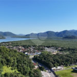 Apartamento à venda com 2 quartos, sendo 1 suíte,  no Centro, Bertioga, SP