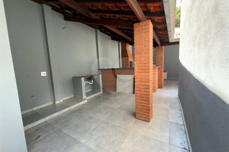 CASA COM PISCINA VENDA JARDIM MUNIQUE