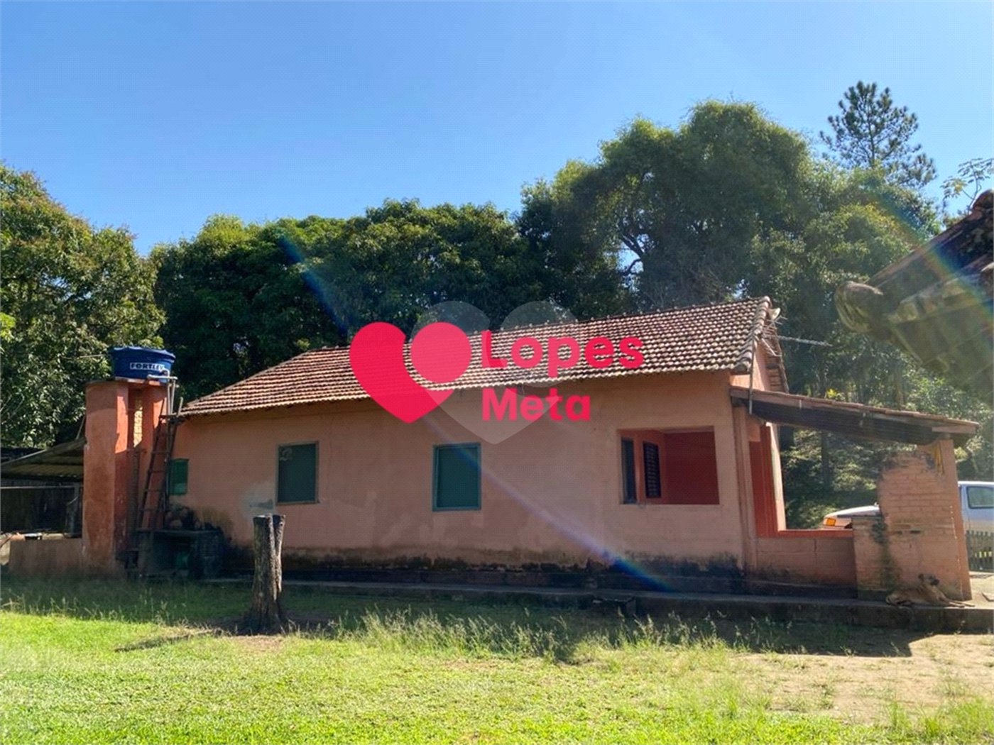SITIO A VENDA, 33.000,OOM² COM 3 DORMITORIOS 1 SENDO SÚITE, 2 BANHEIROS, BAIRRO BOA VISTA, CAÇAPAVA
