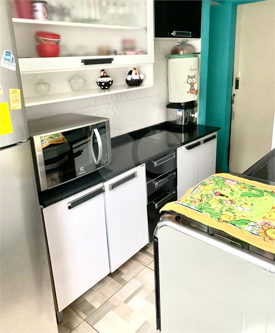 LINDO APARTAMENTO COM 02 DORMITÓRIOS.