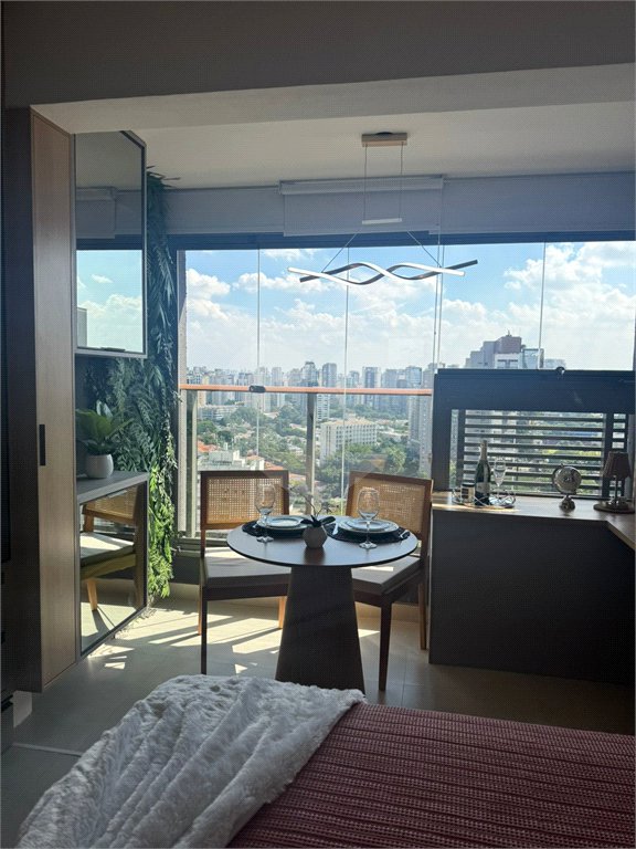 Studio para Locação, 26m² mobiliado, Vila Mariana, ao lado metro Hospital SP - YBY Ibirapuera Urban Home!
