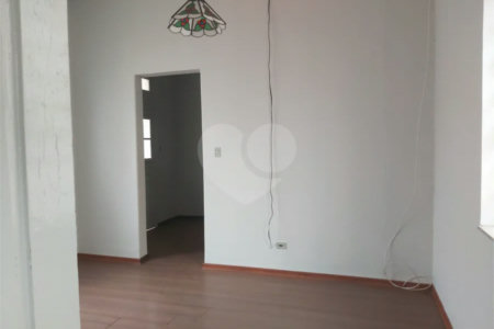 Casa térrea a venda no centro de São Carlos com 3 quartos