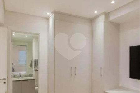 Apartamento no Ipiranga de 68m2 com 2 dorms, 1 suíte, 2 banheiros, 1 vaga. Estuda permuta.