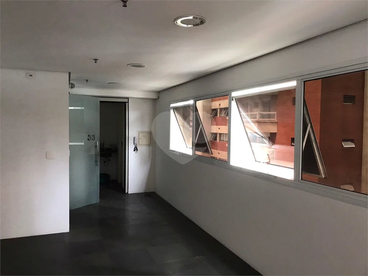 Sala comercial à venda no Paraíso