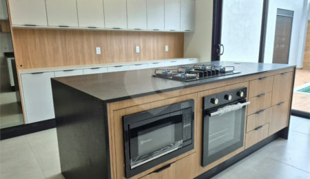 Casa à venda com 3 suítes no condomínio Residencial Dona Maria Candida, Indaiatuba - SP