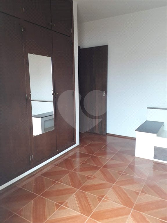 Casa de 3 andares à Venda no Jardim Cardinalli