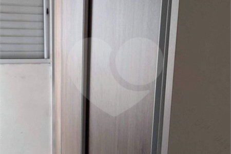 Apartamento no Condomínio Parque dos Manacás