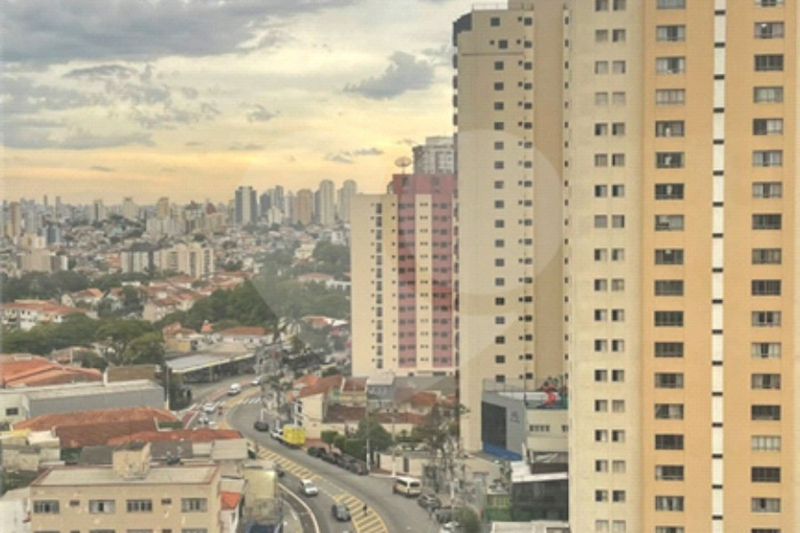 15 minutos Metrô Santana.
