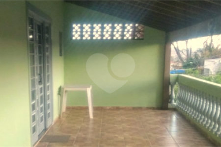 Sobrado no Cidade Aracy.