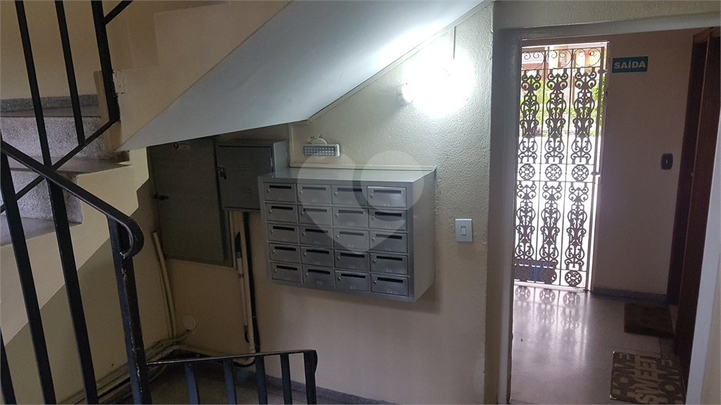 Apto 69 mt - 02 dormitorios - Sala - Cozinha 02 wcs -